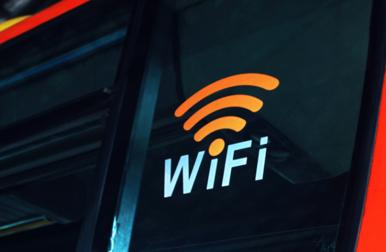 Опасности открытых Wi-Fi-сетей: как защитить свои данные при подключении к ним